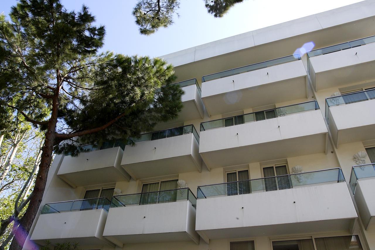Hotel Luxor Rimini Eksteriør bilde