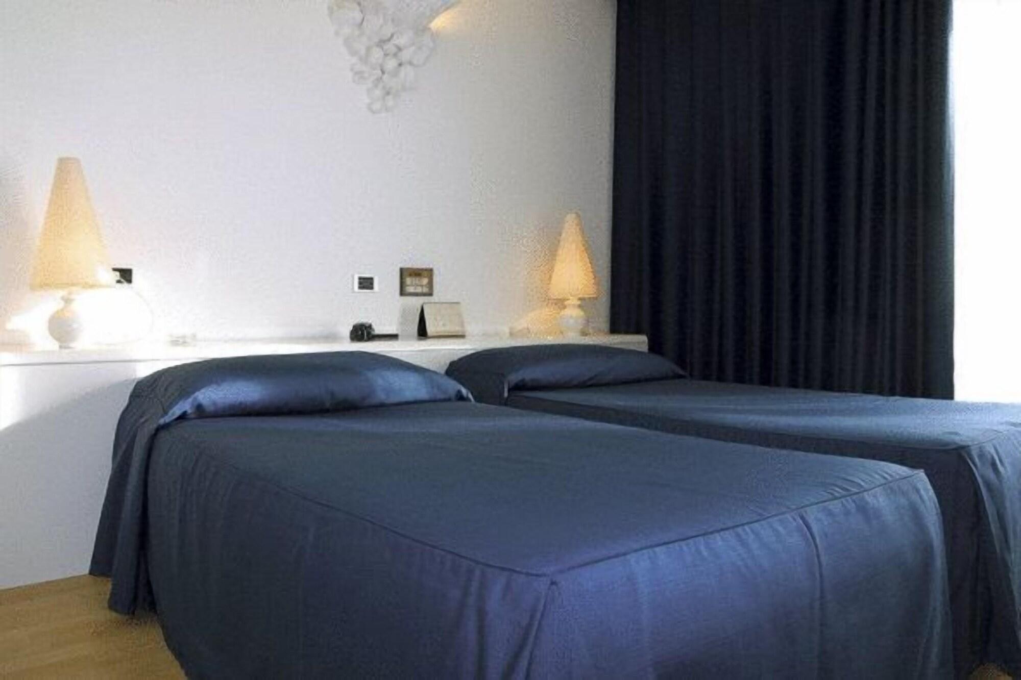 Hotel Luxor Rimini Eksteriør bilde