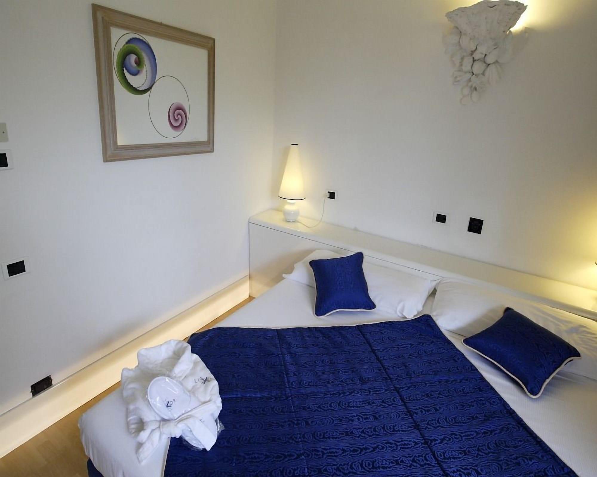 Hotel Luxor Rimini Eksteriør bilde