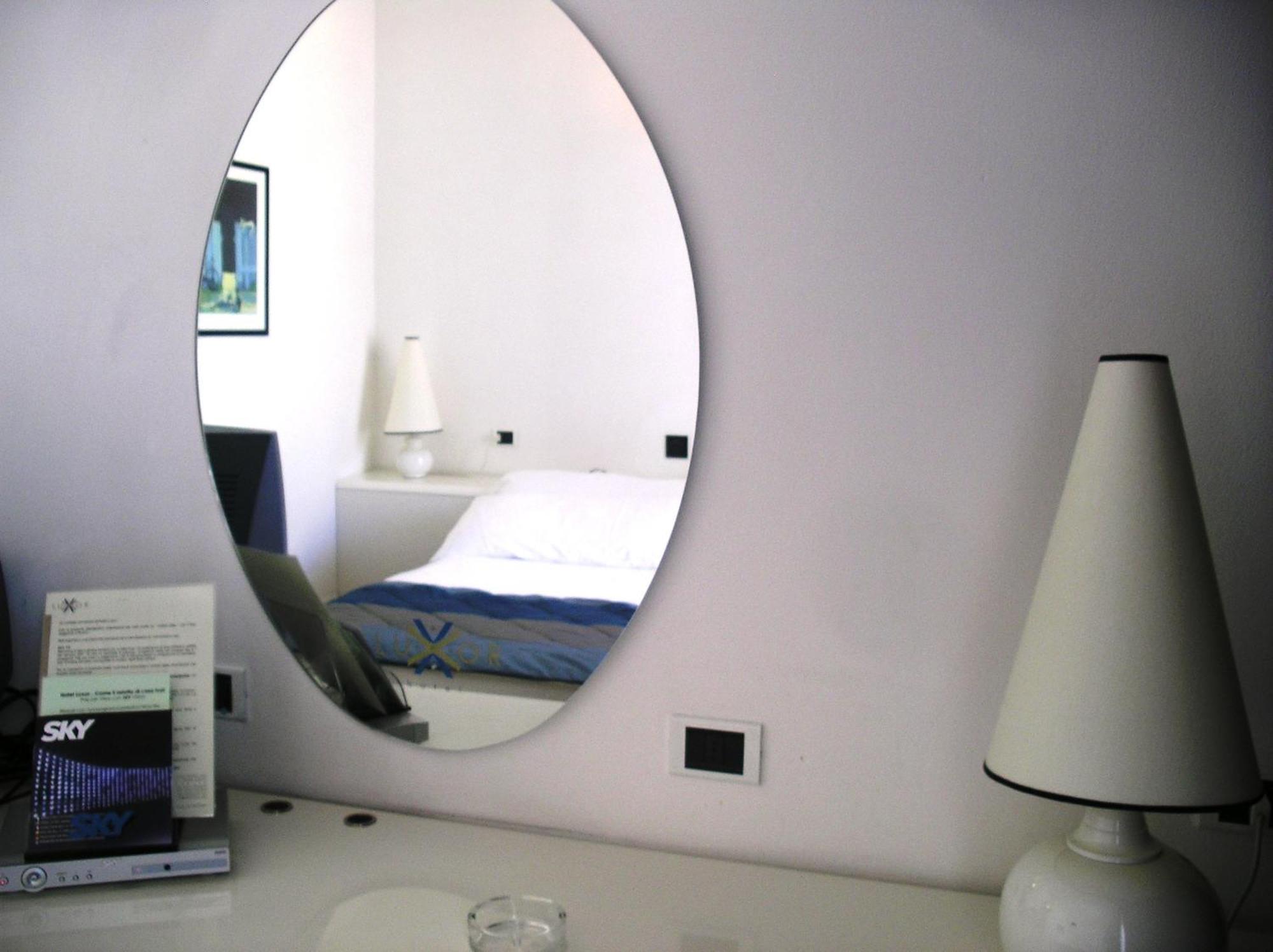 Hotel Luxor Rimini Eksteriør bilde