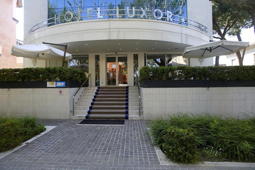 Hotel Luxor Rimini Eksteriør bilde
