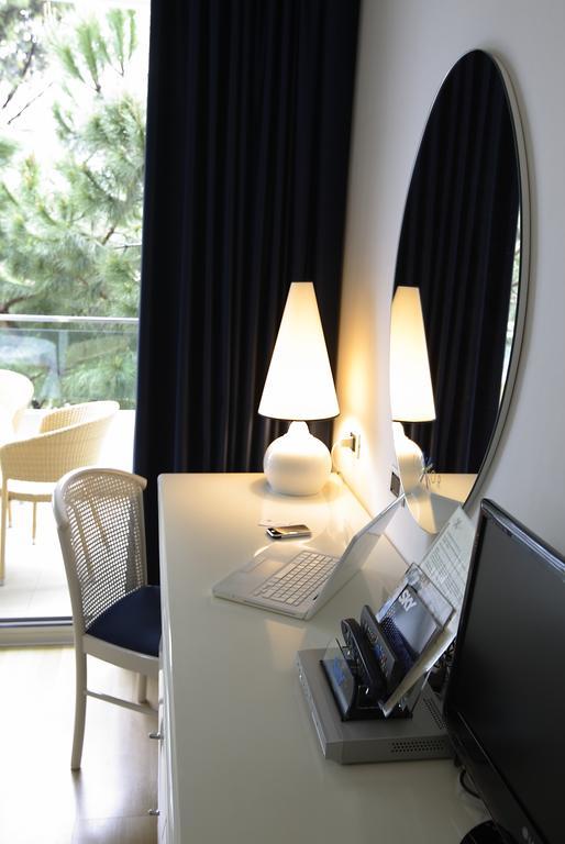 Hotel Luxor Rimini Eksteriør bilde